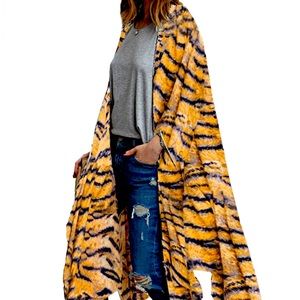 🐅 Tiger print 🐅 long coverup